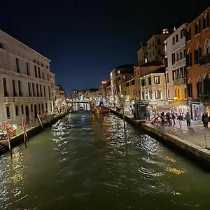 Ca' Di Luna , Venezia Italia
